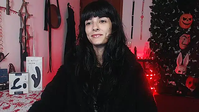 CarrieBurton online show from November 6, 2025, 2:32 pm