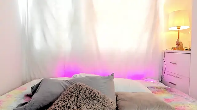 LahanaKimish online show from December 16, 2025, 1:04 pm