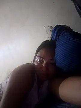 Reina rouse online show from November 12, 2025, 5:28 pm