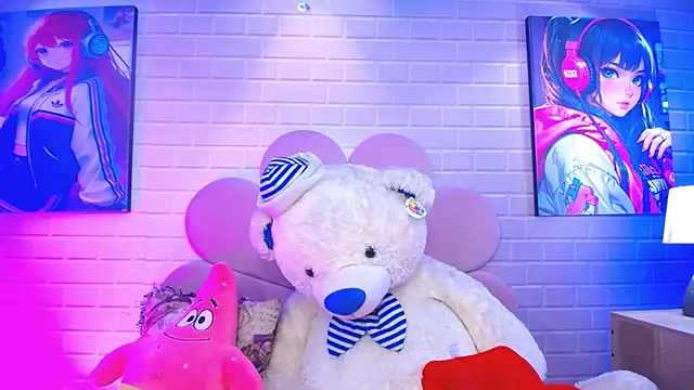 roseefancy19 online show from April 21, 2026, 11:39 am