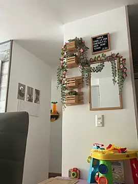 MailynAndNick online show from February 19, 2026, 1:41 pm