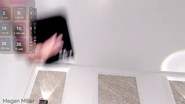 Megan Mill online show from April 16, 2026, 1:23 pm