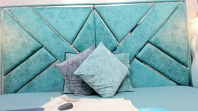 Snapshot of EXOTIC_TRANS chatting on November 22, 2025, 1:10 pm EXOTIC TRANS online show from November 22, 2025, 1:10 pm