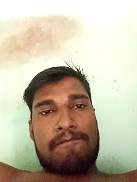 Snapshot of GleefulAkashyyy chatting on November 23, 2025, 6:01 am GleefulAkashyyy online show from November 23, 2025, 6:01 am