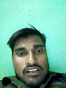 Snapshot of GleefulAkashyyy chatting on November 24, 2025, 5:13 pm GleefulAkashyyy online show from November 24, 2025, 5:13 pm