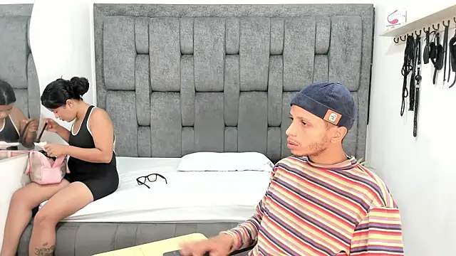 Snapshot of DamianandEva chatting on July 23, 2026, 1:08 pm DamianandEva online show from July 23, 2026, 1:08 pm