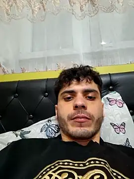 ZAminn6789 online show from February 14, 2026, 5:57 pm