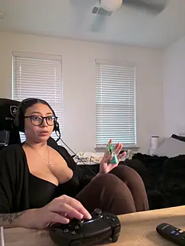 minha baby online show from April 11, 2026, 12:51 am