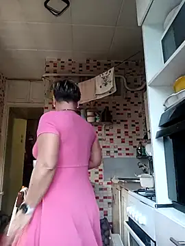 Snapshot of MilkySky chatting on November 15, 2025, 1:26 pm MilkySky online show from November 15, 2025, 1:26 pm