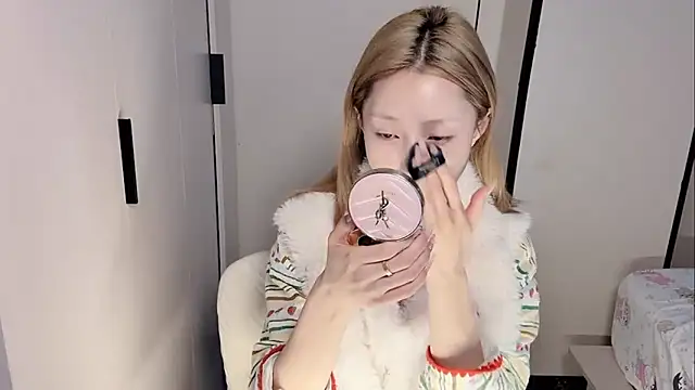 yuyu-33 online show from March 4, 2026, 1:13 am