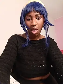 Snapshot of EvonyFoxxx chatting on May 2, 2026, 5:56 am EvonyFoxxx online show from May 2, 2026, 5:56 am