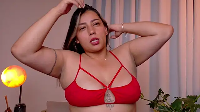 Zara Nova online show from August 5, 2026, 10:04 pm