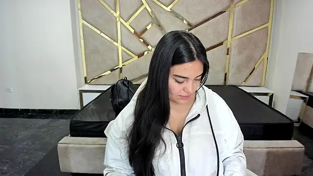 Frrreyaa online show from November 10, 2025, 2:27 am