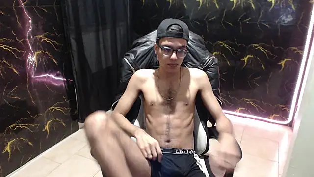 jhon sex18 online show from November 10, 2025, 11:54 pm