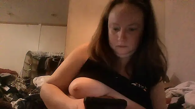 Snapshot of kcandler27 chatting on December 18, 2025, 8:41 am kcandler27 online show from December 18, 2025, 8:41 am