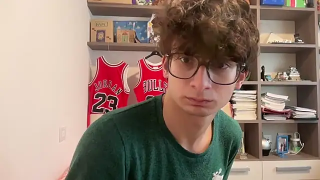 ldekfeklfmkemfk online show from November 24, 2025, 8:58 am