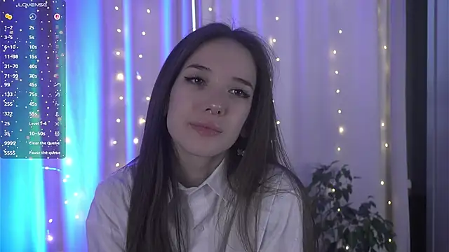 Snapshot of tinyanie chatting on January 12, 2026, 6:31 am tinyanie online show from January 12, 2026, 6:31 am