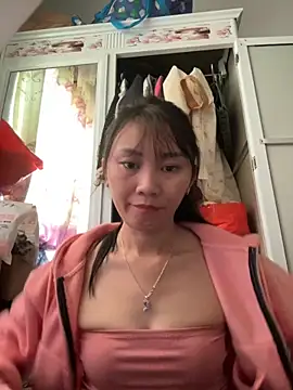 Amino-Suca online show from November 5, 2025, 2:36 am