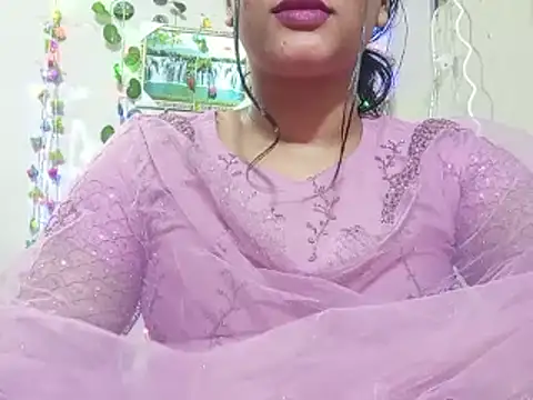 Nancy queen001 online show from November 30, 2025, 4:57 am