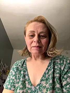 Snapshot of ToriLove777 chatting on November 25, 2025, 10:37 am ToriLove777 online show from November 25, 2025, 10:37 am