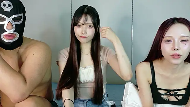 Snapshot of ferateku_rikachan chatting on July 19, 2026, 3:20 pm ferateku rikachan online show from July 19, 2026, 3:20 pm