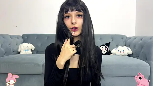 Snapshot of YunaBlossomy chatting on November 5, 2025, 11:02 am YunaBlossomy online show from November 5, 2025, 11:02 am