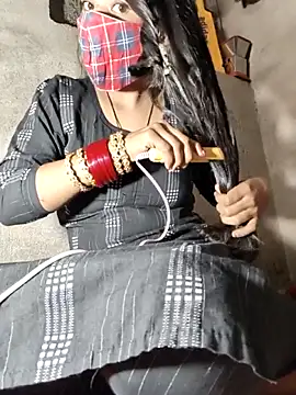 Hot Simran 01 online show from November 2, 2025, 9:36 am