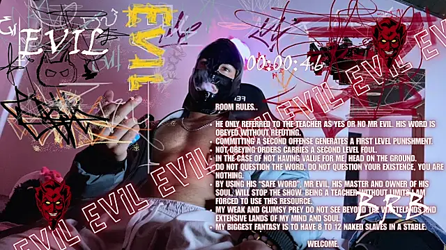 Snapshot of 3v1l chatting on November 13, 2025, 10:46 pm 3v1l online show from November 13, 2025, 10:46 pm