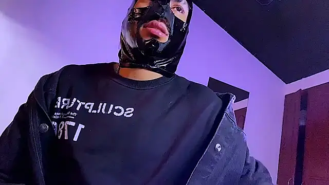 3v1l online show from June 11, 2026, 10:18 pm