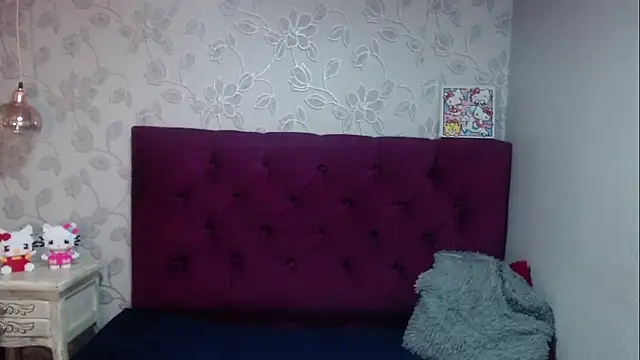 selenabustamante online show from March 29, 2026, 11:23 am