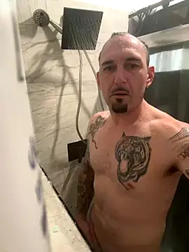 RobsBigD online show from November 16, 2025, 6:07 am