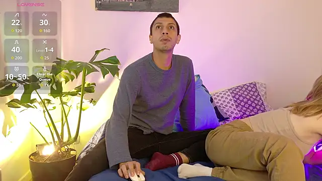 LovesKingdom online show from November 28, 2025, 10:21 pm