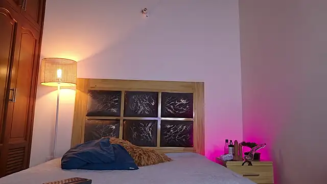 dark angell77 online show from December 2, 2025, 11:12 am