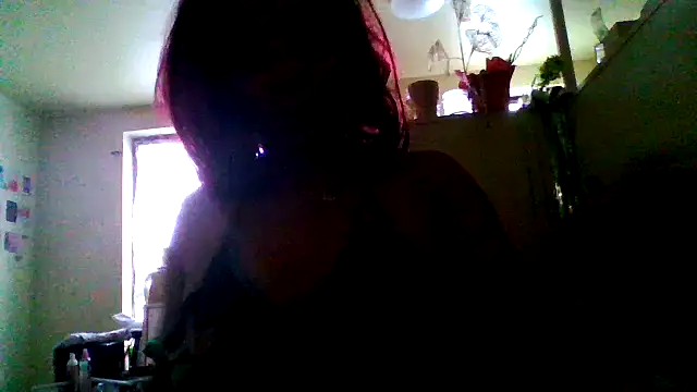 Snapshot of Juicyapplecandy chatting on December 17, 2025, 2:33 pm Juicyapplecandy online show from December 17, 2025, 2:33 pm