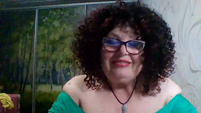 Snapshot of Milaniya606 chatting on June 19, 2026, 6:25 pm Milaniya606 online show from June 19, 2026, 6:25 pm