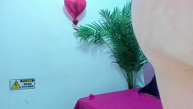 Anggie Miller online show from February 20, 2026, 8:16 am