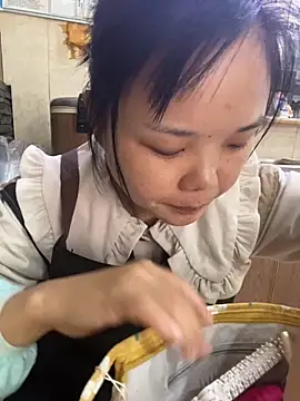 Snapshot of 0xiaosu0 chatting on November 9, 2025, 2:04 am 0xiaosu0 online show from November 9, 2025, 2:04 am