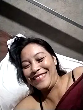 Snapshot of Alice-567 chatting on November 3, 2025, 2:50 am Alice-567 online show from November 3, 2025, 2:50 am