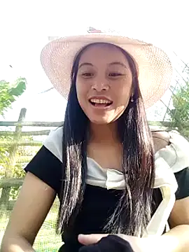 Snapshot of Alice-567 chatting on November 22, 2025, 2:10 am Alice-567 online show from November 22, 2025, 2:10 am