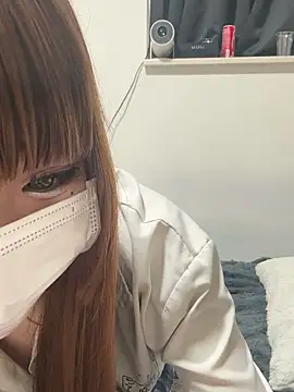 jura xxx online show from April 29, 2026, 5:00 am