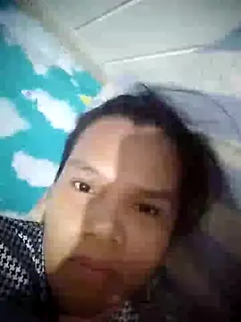 Snapshot of _simplecristy_ chatting on November 4, 2025, 11:47 am simplecristy online show from November 4, 2025, 11:47 am