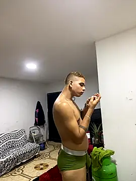 Dylams maja online show from November 14, 2025, 7:01 am