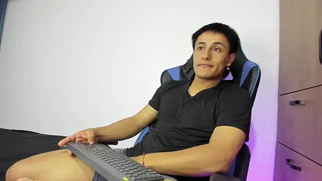 dorman boy online show from November 9, 2025, 5:00 am