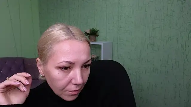 Jade Journey online show from October 31, 2025, 7:49 am