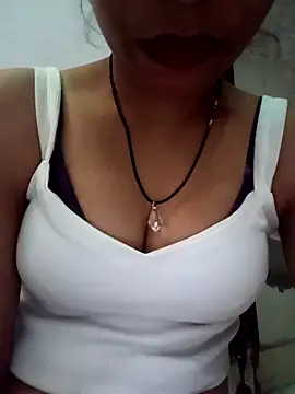 vijaylaxmi69 online show from November 19, 2025, 11:21 am