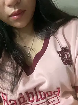 Snapshot of Ngoclan2k chatting on November 3, 2025, 10:13 pm Ngoclan2k online show from November 3, 2025, 10:13 pm