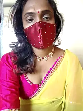 Queen-dhivya online show from March 3, 2026, 3:24 am