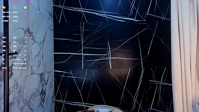 foxyriss online show from November 27, 2025, 6:36 am