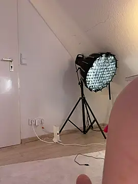 Lana-Grey online show from July 10, 2026, 9:04 pm
