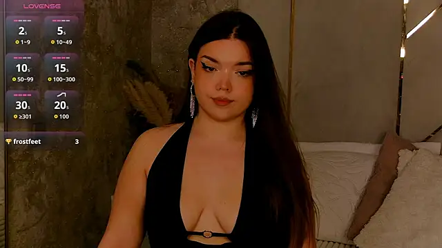 NaomiAster online show from July 4, 2026, 6:53 am